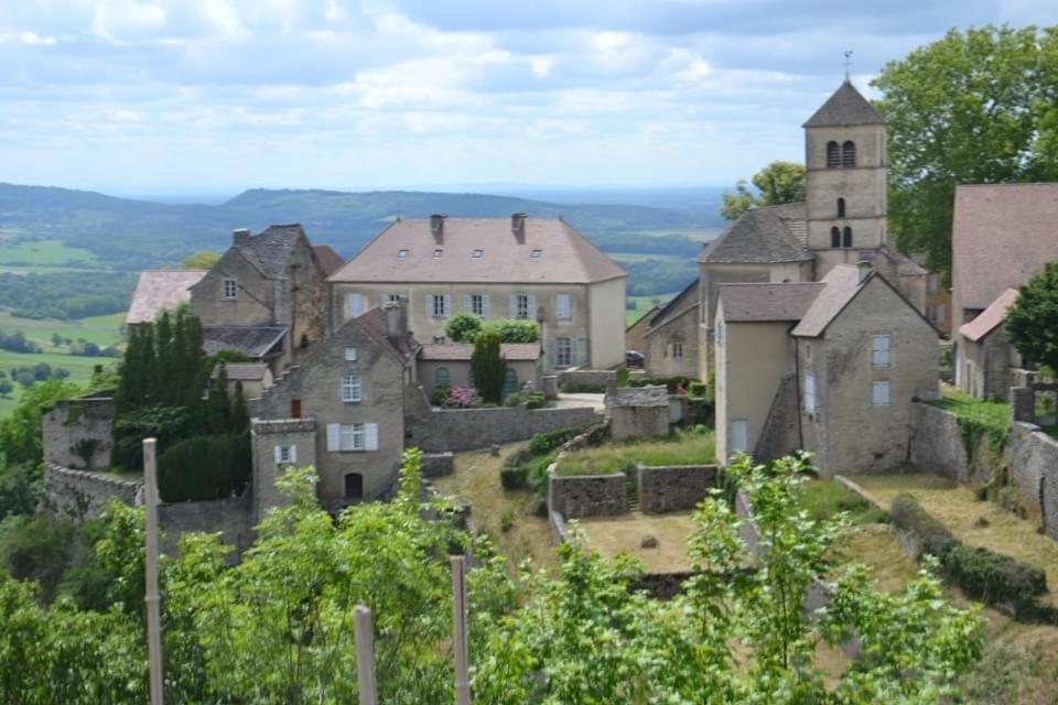 Douce Vallee Bed & Breakfast Vaux-les-Saint-Claude Exterior photo